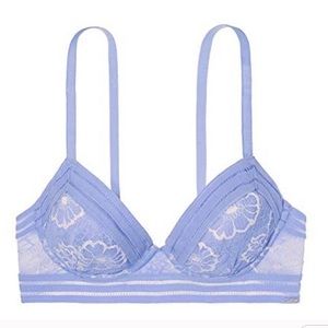 Victoria’s Secret PINK 34C unlined bra